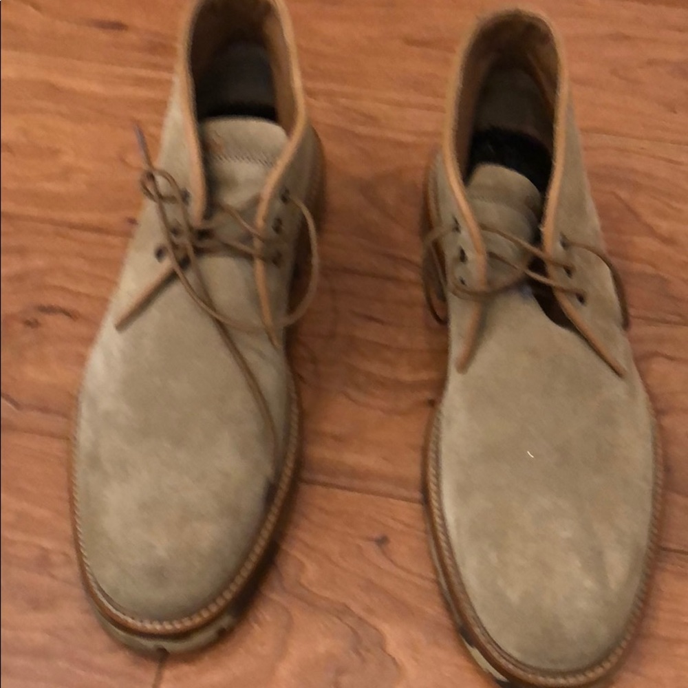 Aquatalia Dress suede boot. Tan